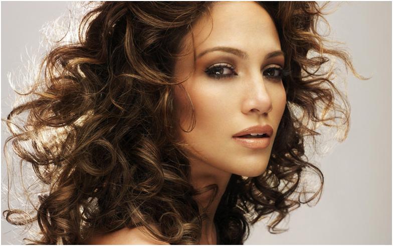 Красивая прическа!