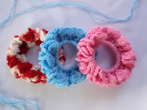 85547546_large_crochet_hair_scrunchi_13