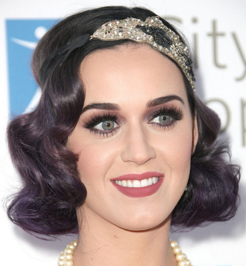 Прическа в стиле 50 - х