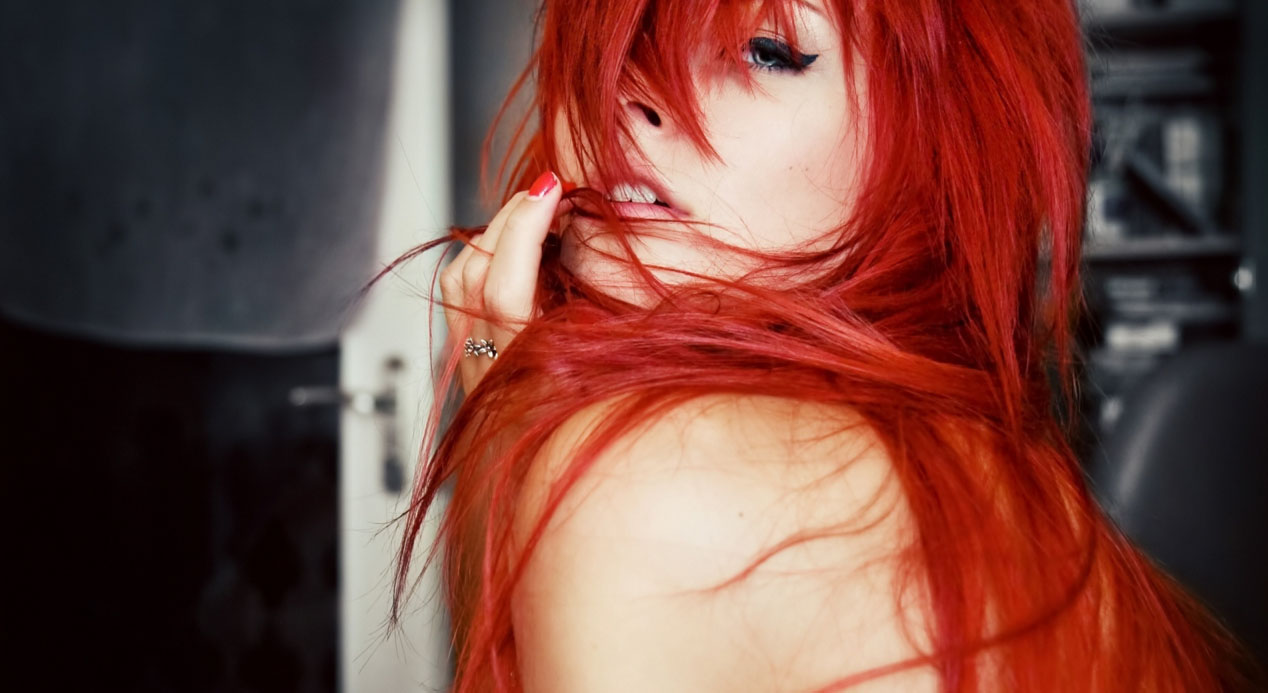 Яркие волосы