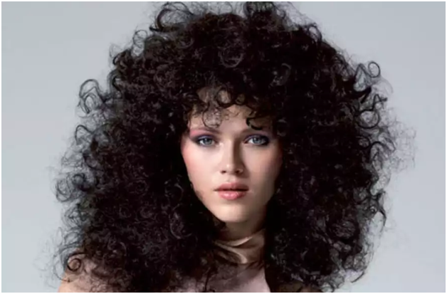 С образами, созданными знаменитостями в восьмидесятых годах некоторые артисты не расстаются и в наше время