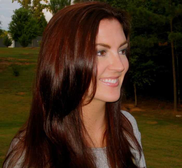 Каштановый цвет с красноватым оттенком