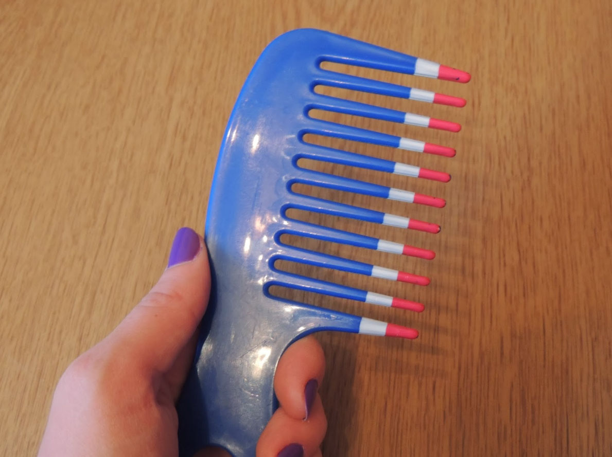 Плоские расчески классического типа