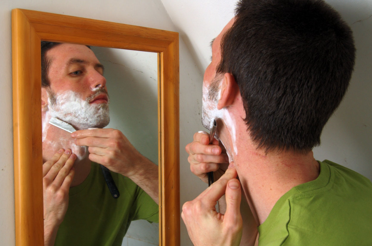 Бритье опаской