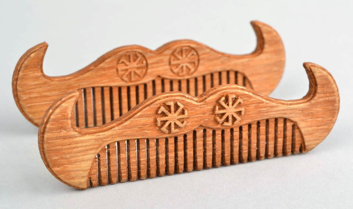 Расческа для бороды