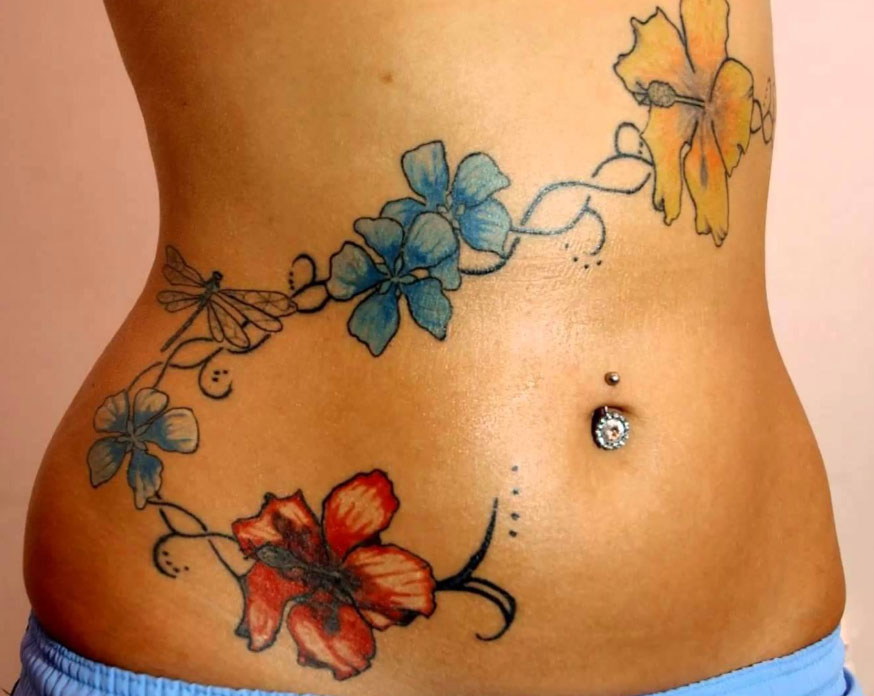 Тату у родившей