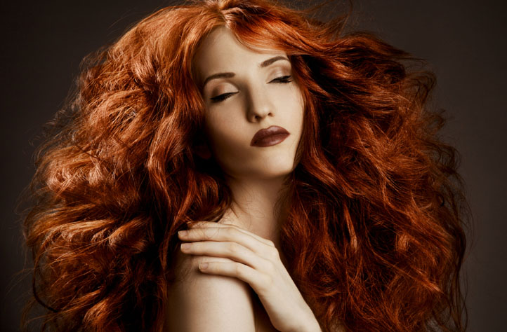 пышные волосы